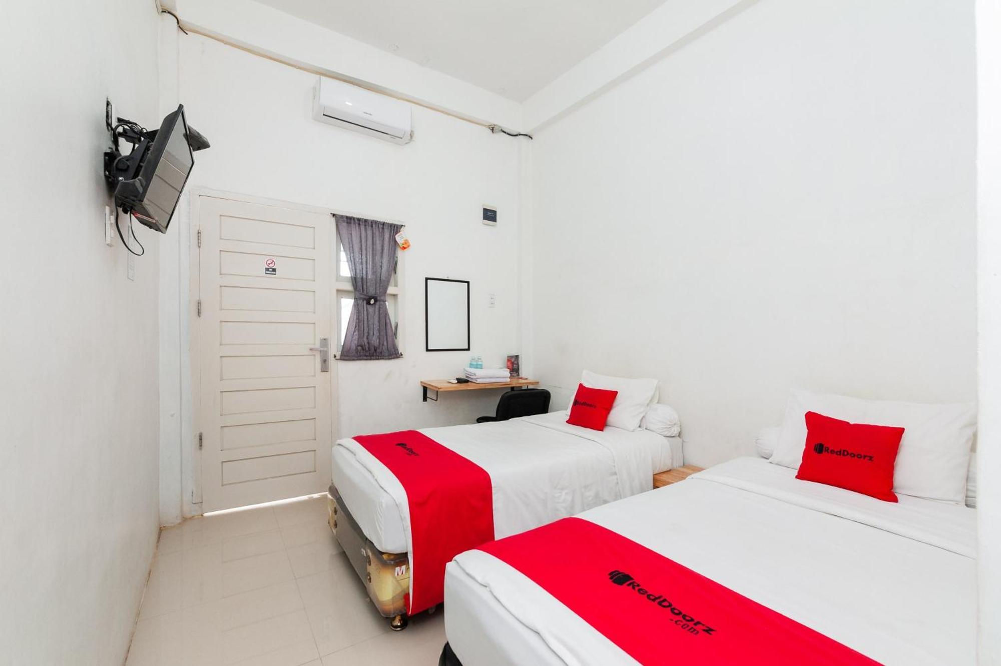 Reddoorz Syariah Near Rsud Zainoel Abidin Banda Aceh Exterior foto