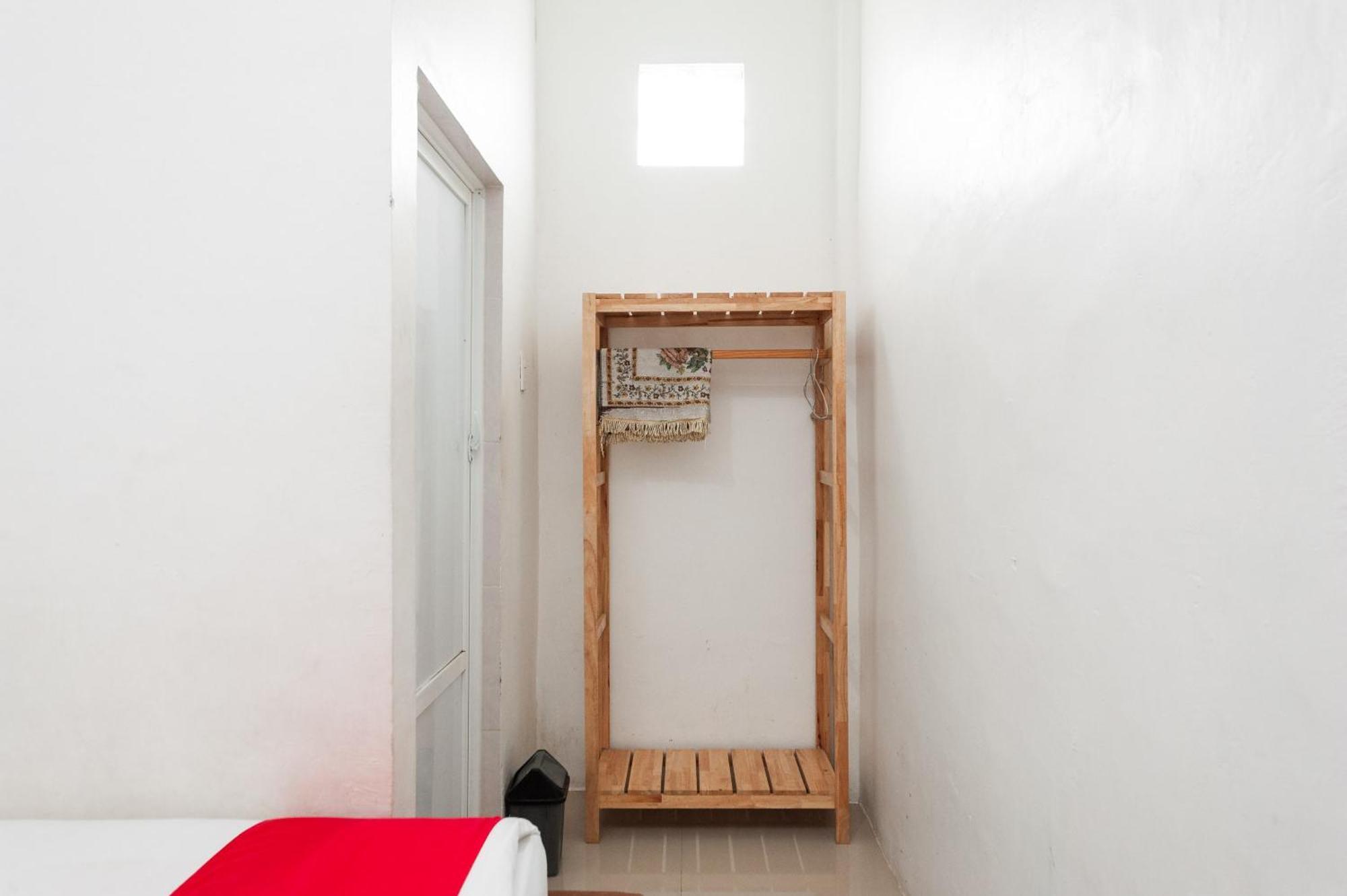Reddoorz Syariah Near Rsud Zainoel Abidin Banda Aceh Exterior foto